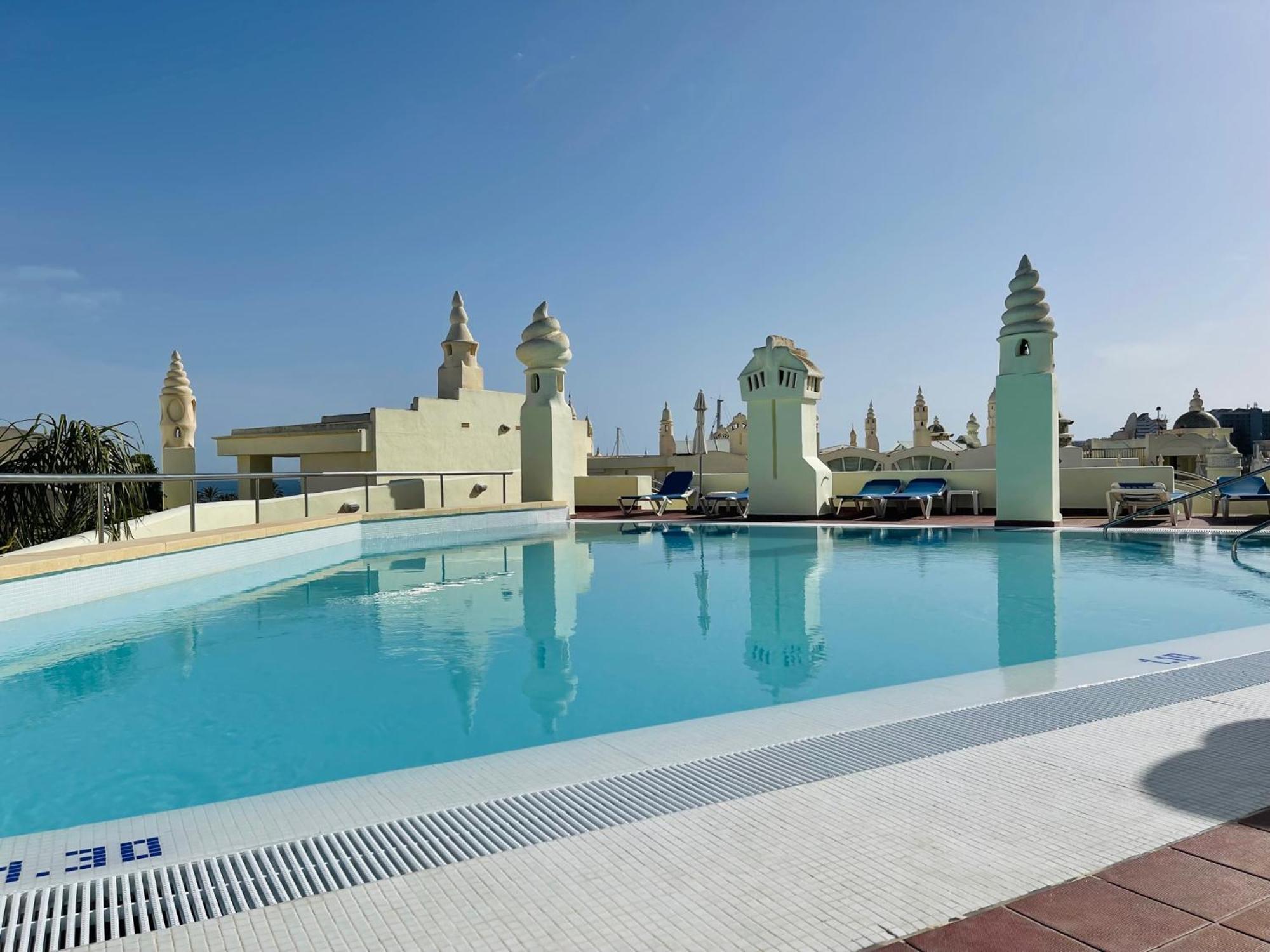 G&G Isla Marina Puerto Lägenhet Benalmádena Exteriör bild